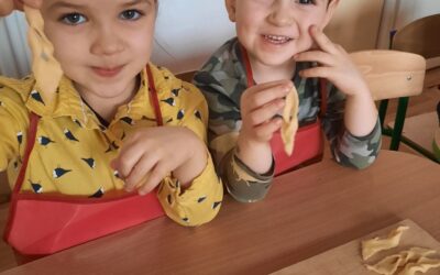 Robimy faworki – zajęcia kulinarne