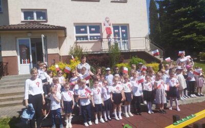 Pochód Przedszkolaków z okazji Konstytucji Trzeciego Maja